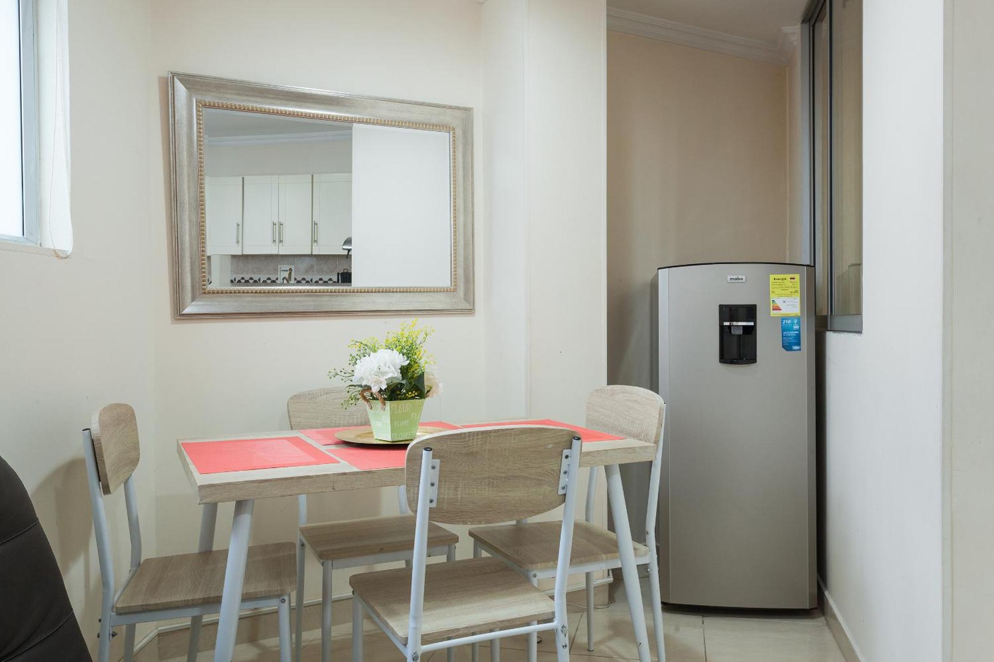 Apartamentos Laureles De La 70 ميديلين المظهر الخارجي الصورة