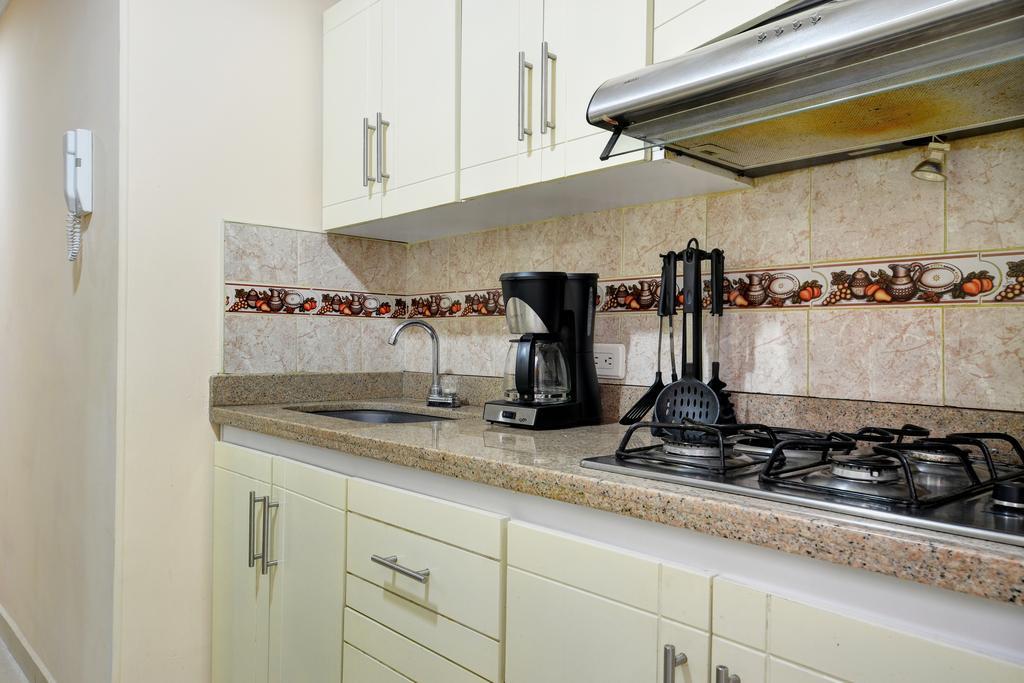Apartamentos Laureles De La 70 ميديلين المظهر الخارجي الصورة